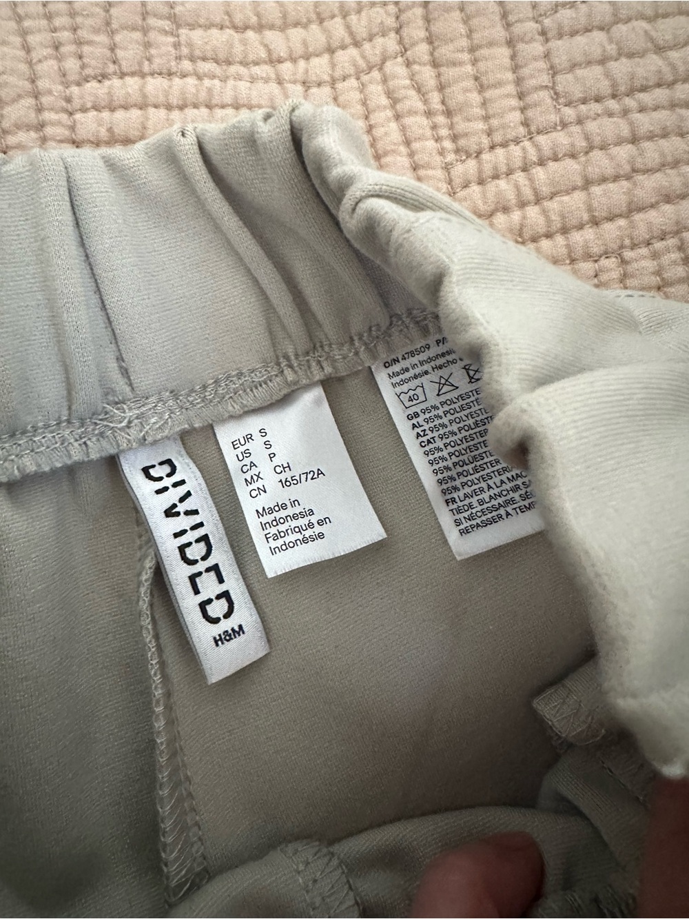 H&M pants - Picture 4 of 4